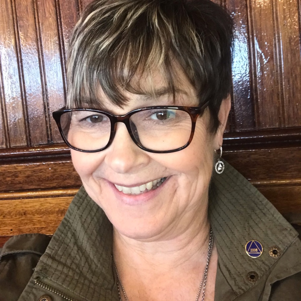 Meet your Posher, Catherine